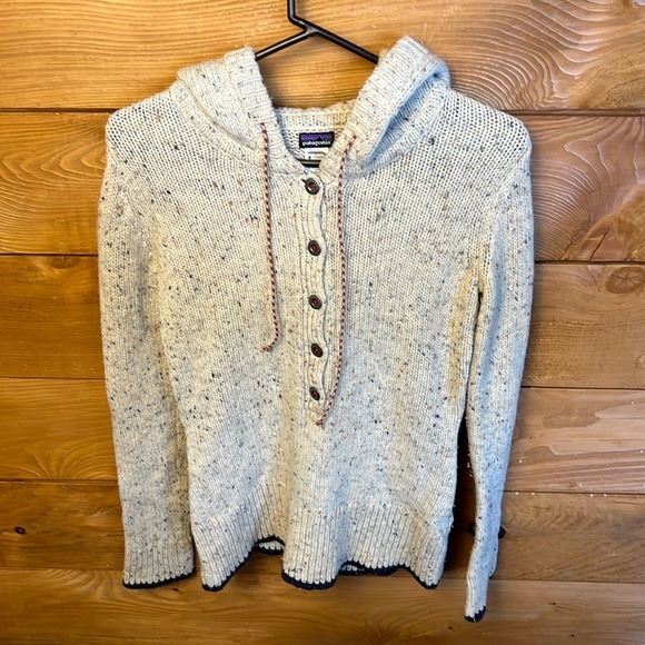 Patagonia Women's S Ranchito Hoodie Sweater Merino Wool Blend Rare 1/2 button‎ - Picture 1 of 10